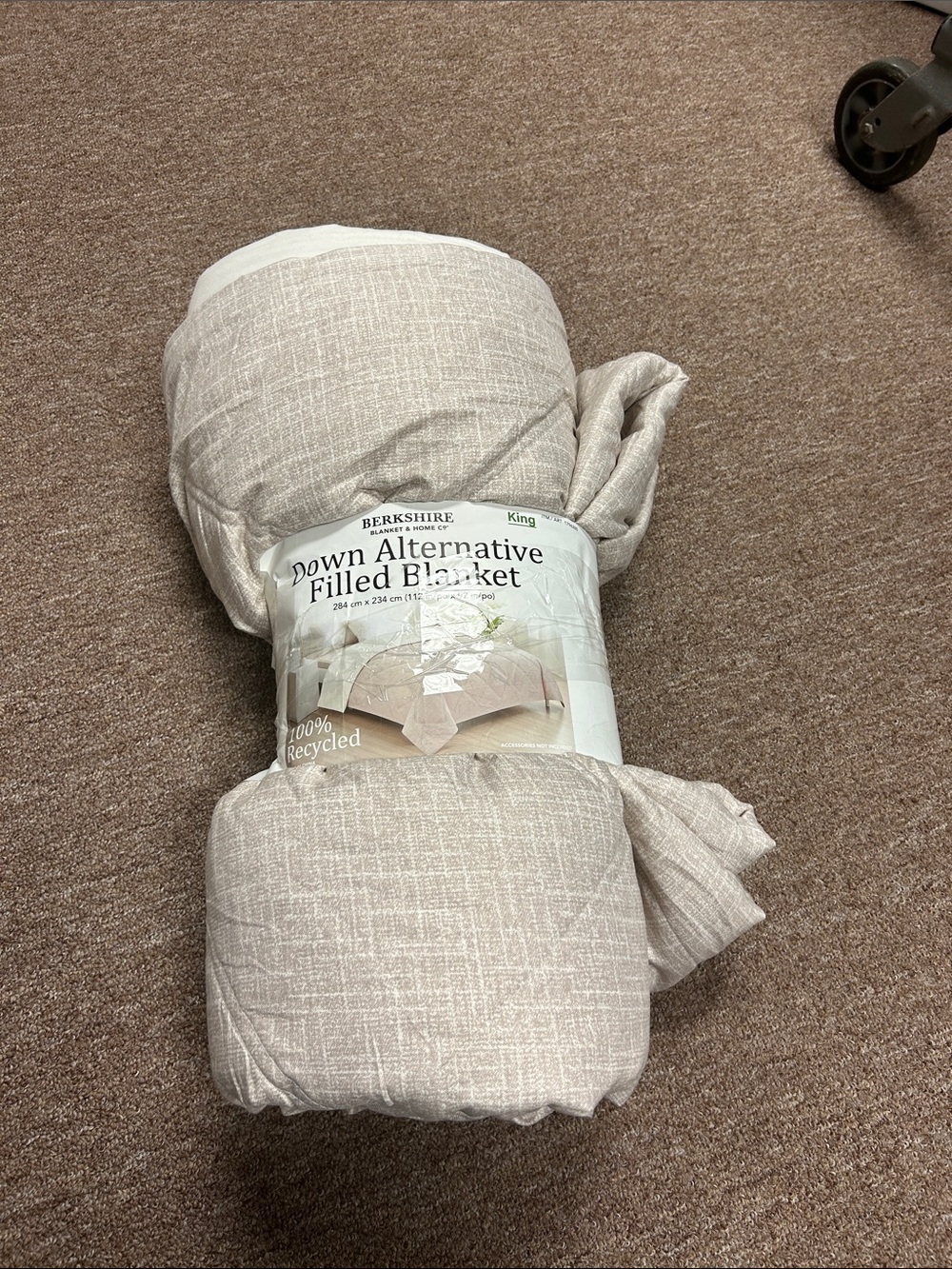 Berkshire Linen-Texture Down Alternative Blanket - Beige